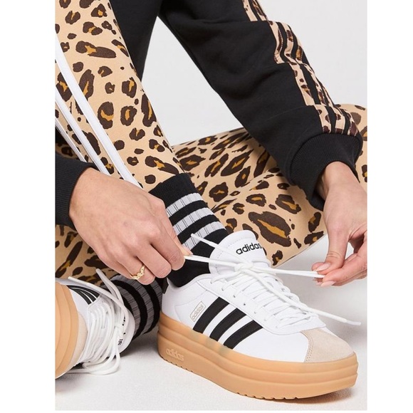 Adidas VL Court Bold White and Black Sneakers - Picture 7 of 12